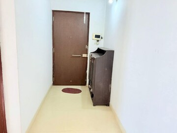 Furnished Amenities in 3 BHK Apartment at Lodha Splendora, Ghodbunder Road – for Rent