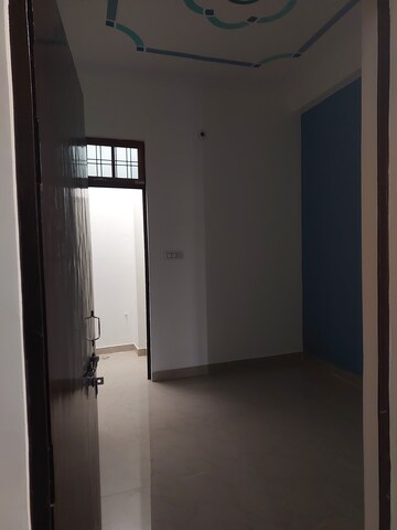Furnished Amenities in 2 BHK Villa at Kamta – for Sale