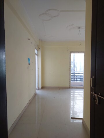 Room in 3 BHK Apartment at Indira Nagar – for Rent