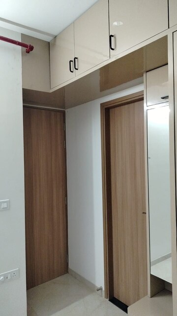 Room in 1 BHK Apartment at Godrej Urban Park, Chandivali – for Rent