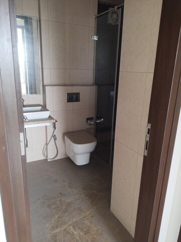 Bathroom in 2 BHK Apartment at Peninsula Salsette 27, Byculla – for Rent