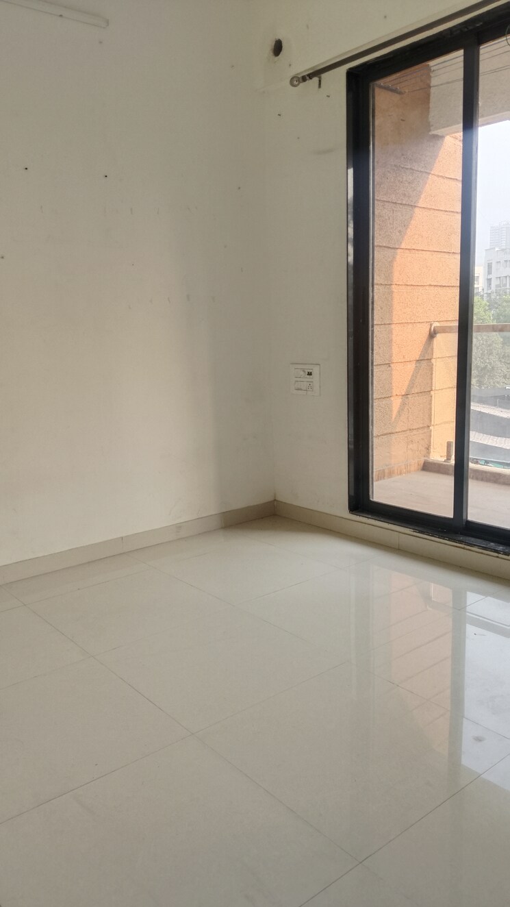 Room, vistas-chs 1 Bedroom 750 Sq.Ft. Apartment In Kavesar Thane 8051777