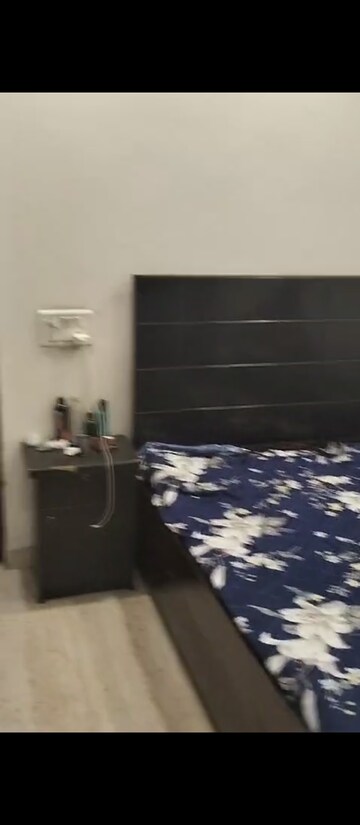 Furnished Amenities in 3 BHK Builder Floor at Mehrauli – for Sale