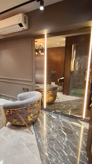 Furnished Amenities in 4 BHK Apartment at Ruparel Jewel, Parel – for Sale