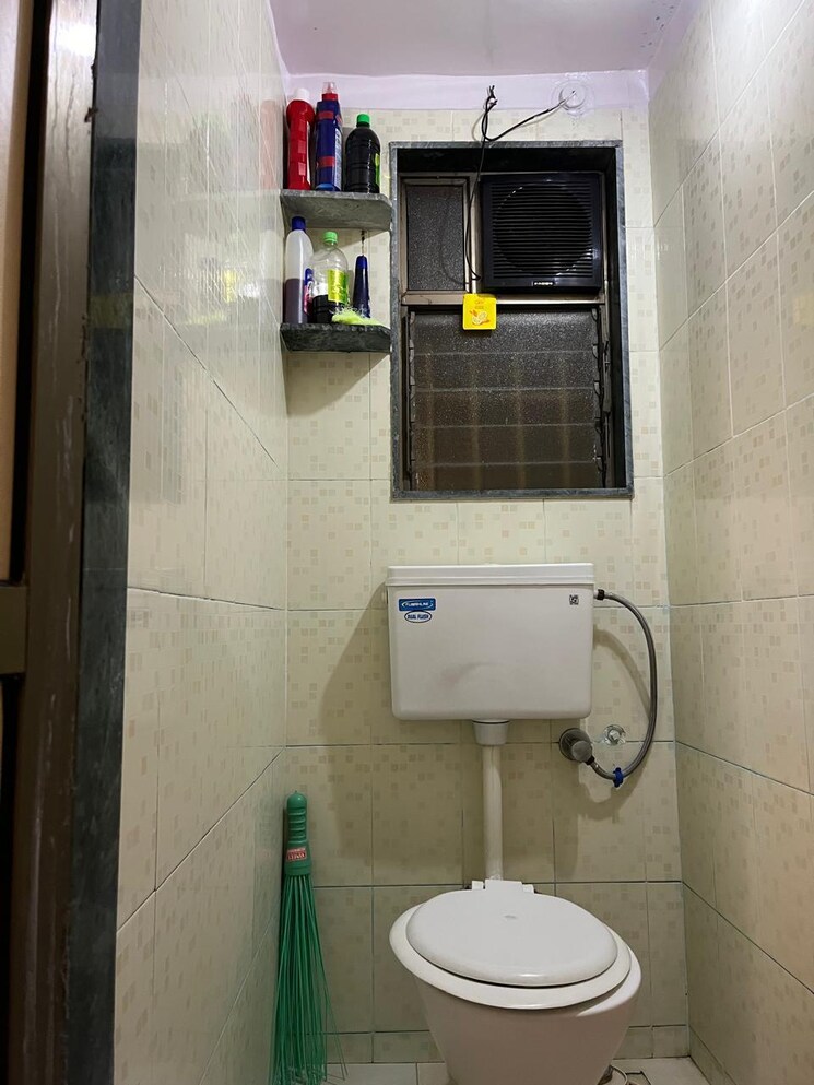Bathroom, triratnadeep-chs 1 Bedroom 355 Sq.Ft. Apartment In Mulund East Mumbai 8051820