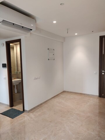 Room in 1 BHK Apartment at L&T Emerald Isle, Powai – for Rent