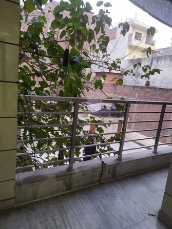 3 BHK Apartment For Rent in Govindpuri Delhi  8028083