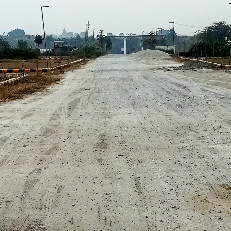 undefined, upsidc site b  100 Sq.Yd. Plot In Upsidc Site B Greater Noida 8051974