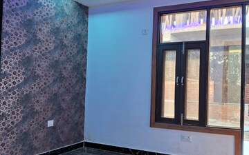 2 BHK Builder Floor For Sale in Upsidc Site B