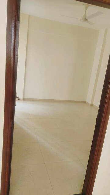 Room in 4 BHK Apartment at Sushma Chandigarh Grande, Lohgarh – for Rent