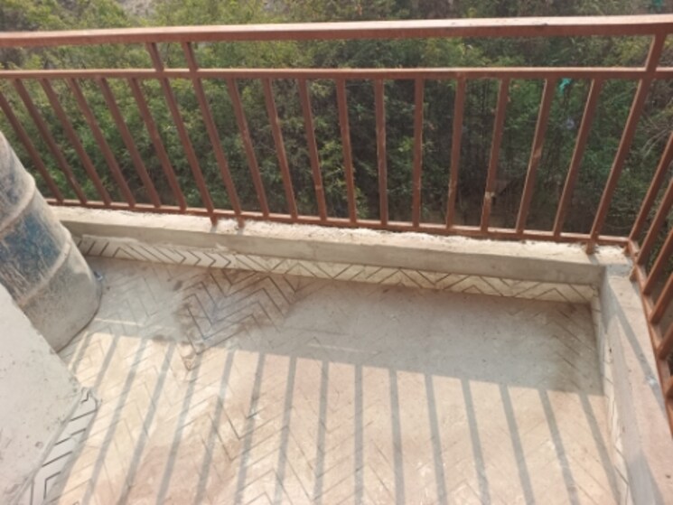 Balcony, earthcon-casa-grande-ii 3 Bedroom 1775 Sq.Ft. Apartment In Chi V Greater Noida Greater Noida 8052263