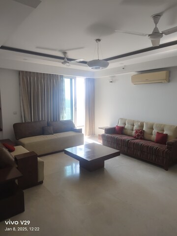 Living Room in 4 BHK Apartment at DLF Park Place, Sector 54 – for Rent