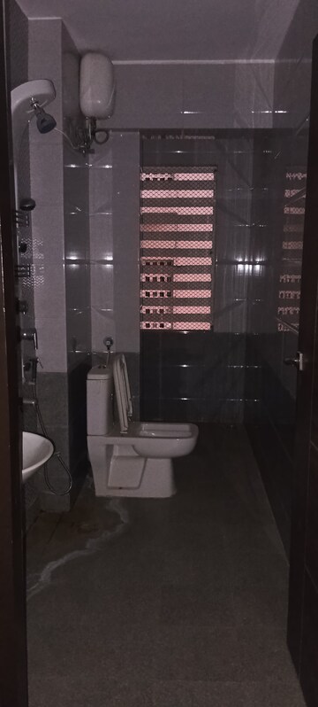 2 BHK Apartment – Exterior View View at Vile Parle West - for Rent