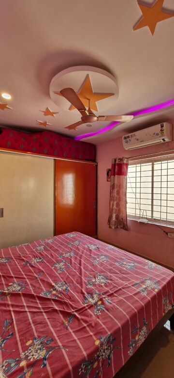 Bedroom in 2 BHK Builder Floor at Kondapur – for Rent
