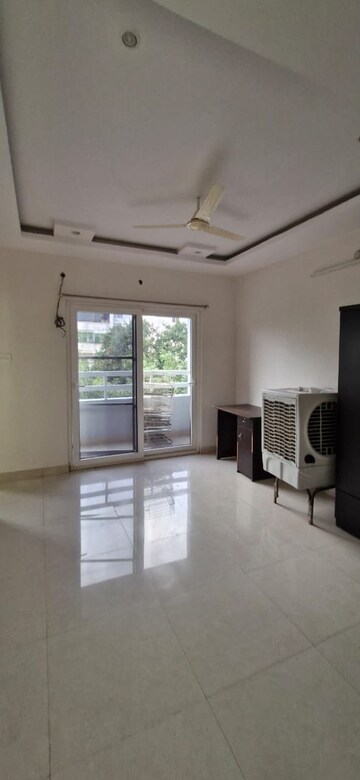 Living Room in 3 BHK Builder Floor at Kondapur – for Rent