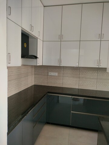 Kitchen in 3 BHK Apartment at Prestige Finsbury Park Regent, Bagaluru  – for Rent