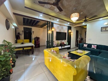 2 BHK Apartment For Rent in Windsor Paradise 2, Raj Nagar Extension