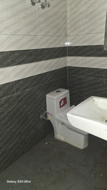 Bathroom in 2 BHK Builder Floor at Maruti Kunj – for Rent