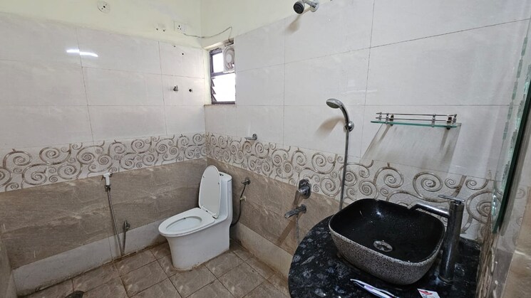 Bathroom, salaiya 3 Bedroom 1100 Sq.Ft. Apartment In Salaiya Bhopal 8052616