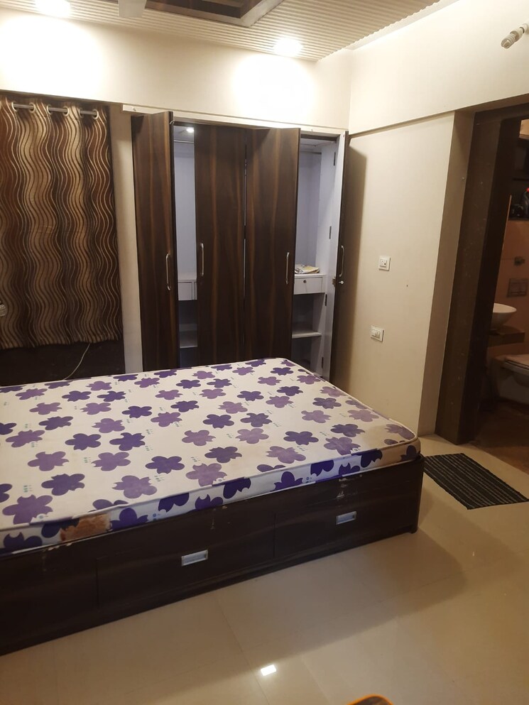 Bedroom, naupada 1 Bedroom 520 Sq.Ft. Apartment In Naupada Thane 8052631
