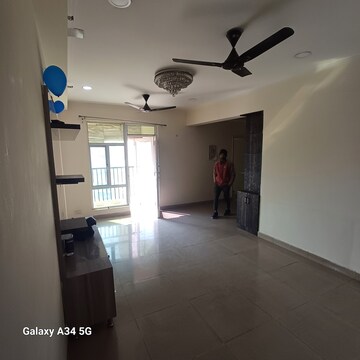 Furnished Amenities in 3.5 BHK Apartment at Gaur City 2 - 11th Avenue, Sector 16c Greater Noida – for Rent