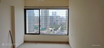 Room in 1 BHK Apartment at Kshitija Shree Laxmi Residency, Byculla West – for Rent