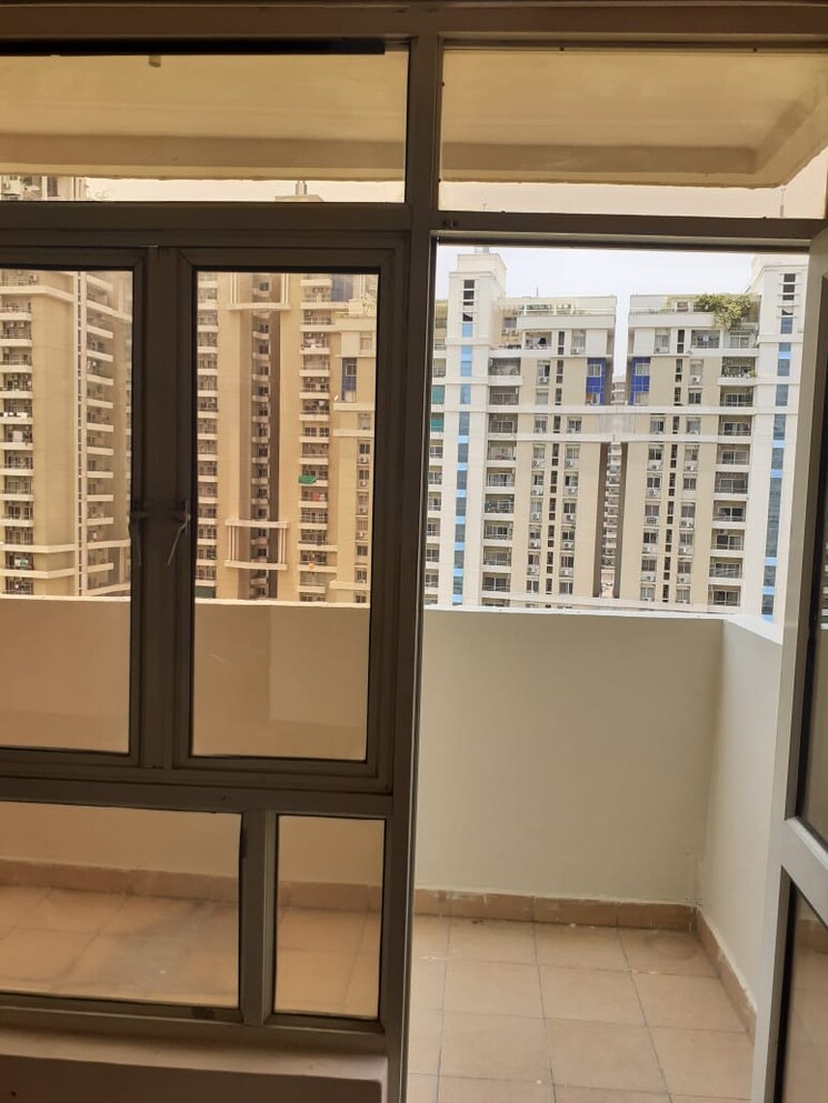 Room, supertech-ecociti 3 Bedroom 1405 Sq.Ft. Apartment In Sector 137 Noida 8052703