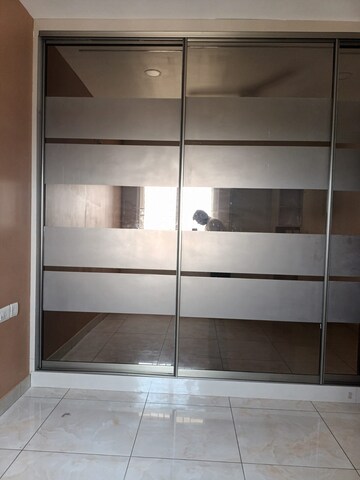 Room in 2 BHK Apartment at Prestige Park Square, Bannerghatta Road – for Sale
