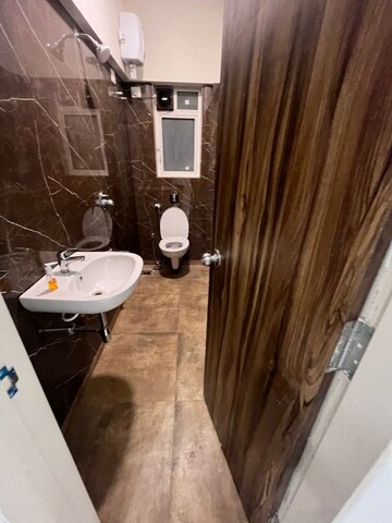Master Bedroom in 2 BHK Apartment at Alag Olive, Pant Nagar – for Rent