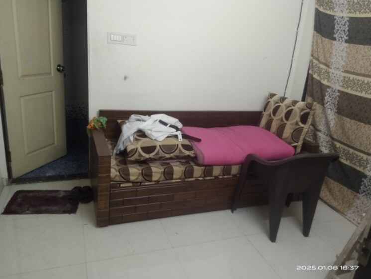 Living Room, earth-terrace 1 Bedroom 290 Sq.Ft. Apartment In Goregaon West Mumbai 8052778