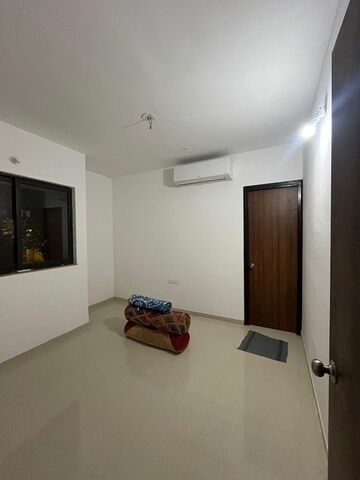 Bedroom in 1 BHK Apartment at Lodha Palava Downtown Dombivli East, Dombivli East – for Sale