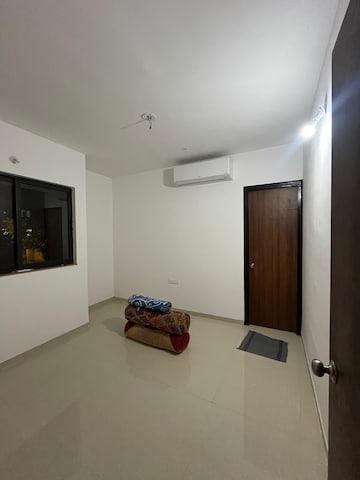 Master Bedroom in 1 BHK Apartment at Lodha Palava Downtown Dombivli East, Dombivli East – for Rent