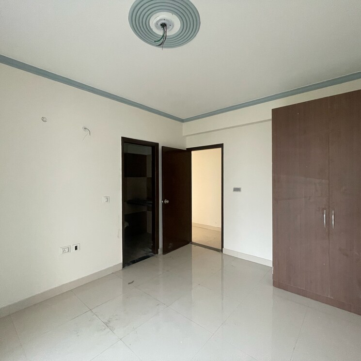 Room, cosmos-express-99 4 Bedroom 3000 Sq.Ft. Apartment In Gopalpur Gurgaon 8052802