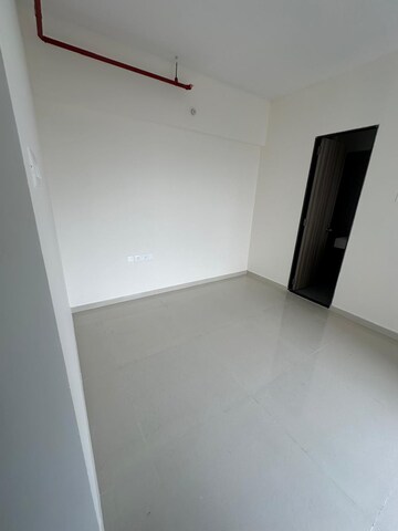 Room in 2 BHK Apartment at Ashar Axis, Majiwada – for Rent