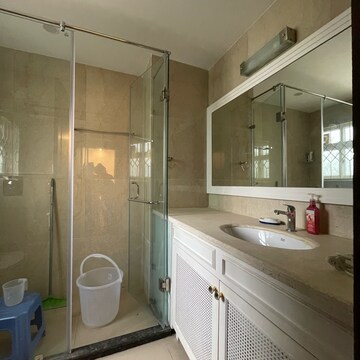 Kitchen in 4 BHK Builder Floor at BPTP Amstoria, Sector 102 – for Rent