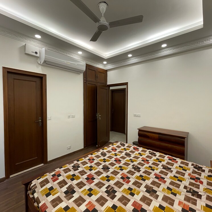 Bedroom, bptp-amstoria 4 Bedroom 3560 Sq.Ft. Builder Floor In Sector 102 Gurgaon 8052864