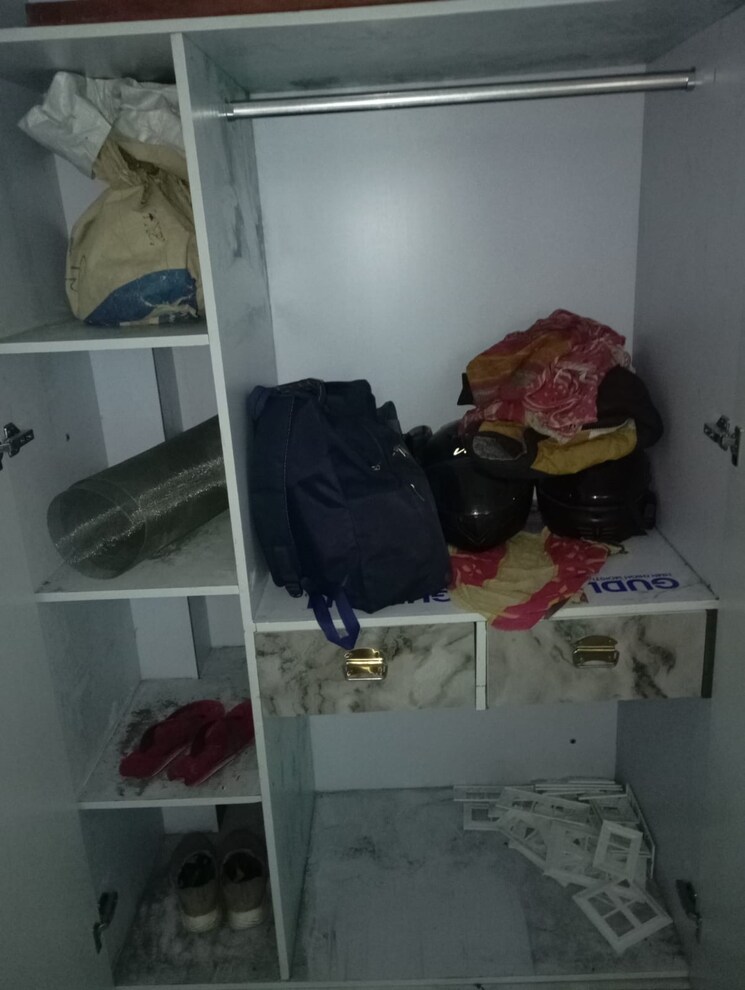 Master Bedroom, new-friends-colony 3 Bedroom 100 Sq.Yd. Independent House In Sanjay Nagar Ghaziabad 8052852