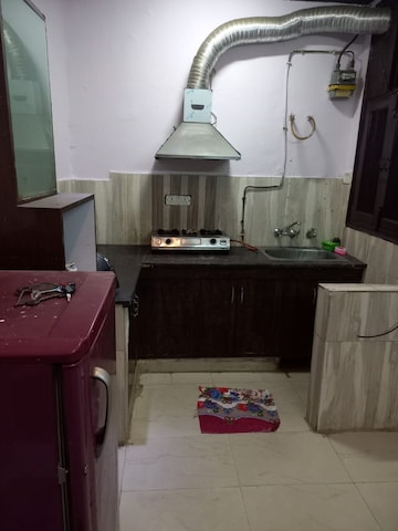 1 BHK Builder Floor For Rent in Gyan Khand Ghaziabad  8052911