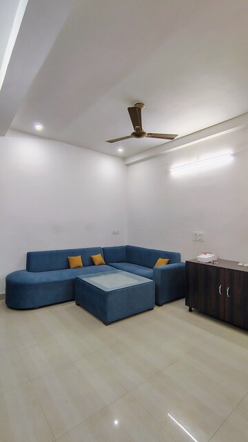 Bedroom in 2 BHK Builder Floor at AEZ Aloha, Sector 57 – for Rent