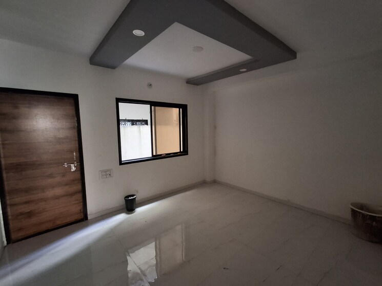 Room, adajan 4 Bedroom 4000 Sq.Ft. Independent House In Adajan Surat 8053017