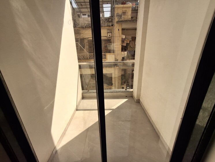 Balcony, adajan 4 Bedroom 4000 Sq.Ft. Independent House In Adajan Surat 8053017