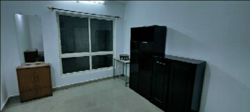 Room in 3 BHK Apartment at Alkapuri – for Rent