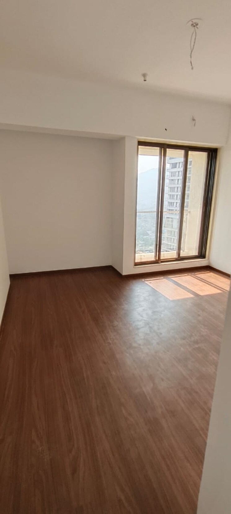 Room, cosmos-horizon-phase-2 3 Bedroom 986 Sq.Ft. Apartment In Pokhran Road No 2 Thane 8052981