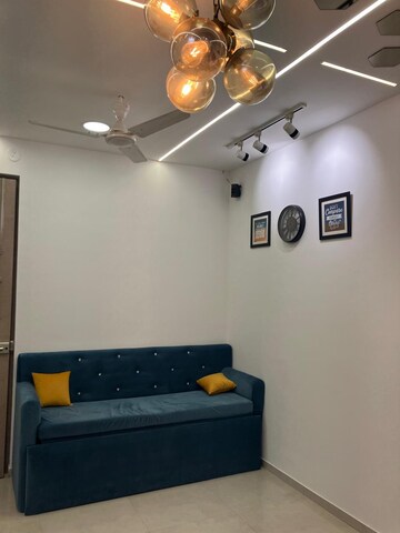 Furnished Amenities in 1 BHK Apartment at Sheth Vasant Oasis, Andheri East – for Rent
