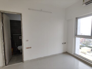 Room in 2 BHK Apartment at Bandra East – for Rent