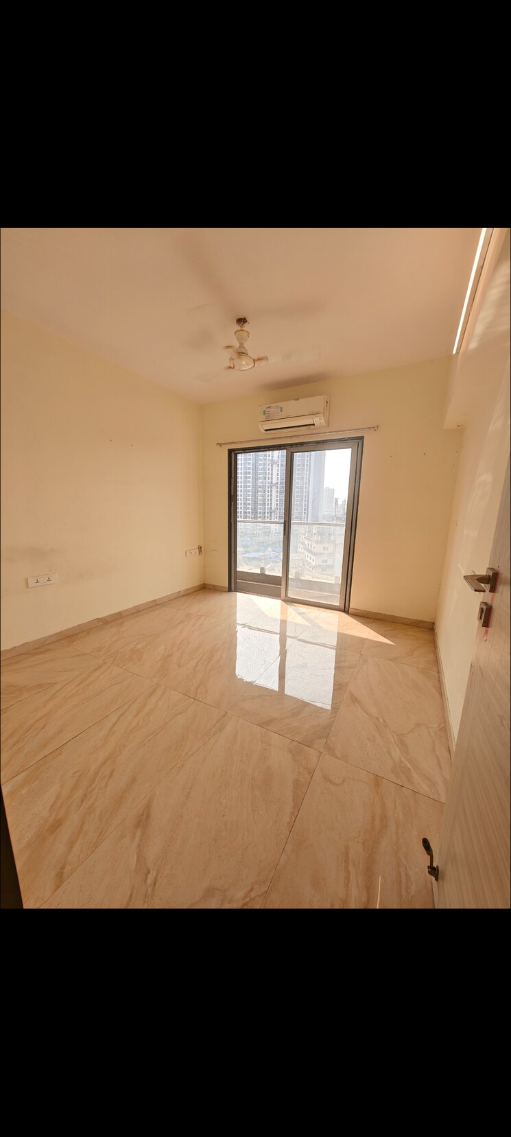 Room, ana-avant-grade 2 Bedroom 700 Sq.Ft. Apartment In Mira Road Thane 8053078
