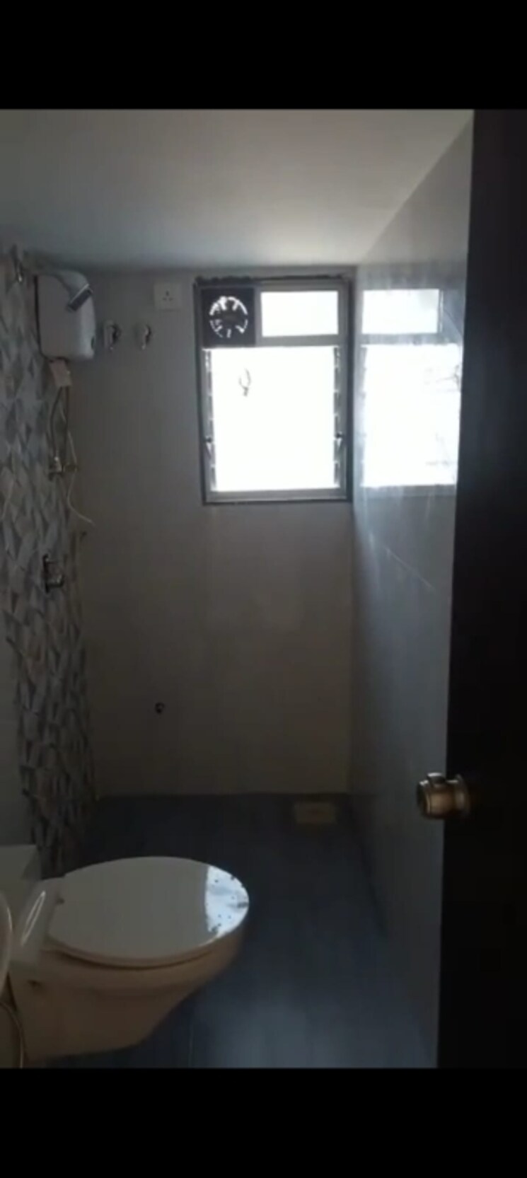 Bathroom, goregaon west 2 Bedroom 633 Sq.Ft. Apartment In Goregaon West Mumbai 8053093