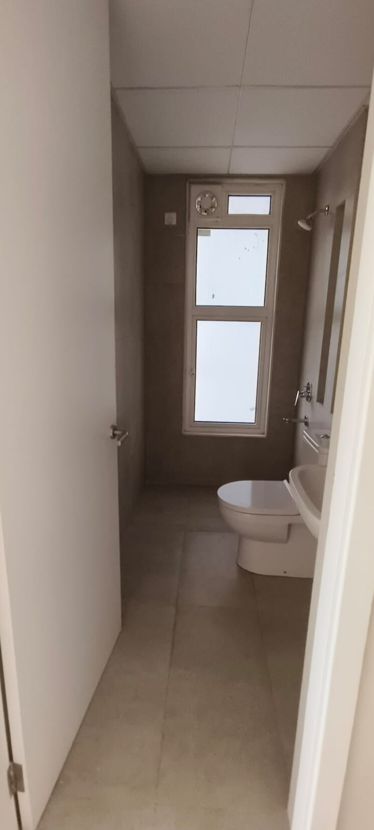 Bathroom, tata-serein 2 Bedroom 736 Sq.Ft. Apartment In Pokhran Road No 2 Thane 8053113