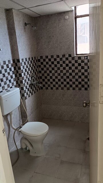 Bathroom in 1 BHK Apartment at Signature Orchard Avenue 2, Sector 93 – for Rent