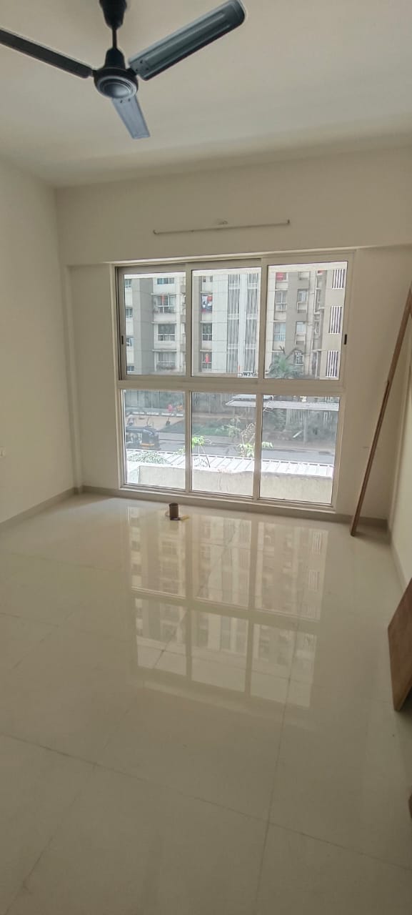 1 BHK Apartment For Sale in Lodha Amara